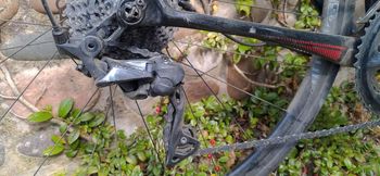 Used Focus Focus Izalco Race Ultegra Disc 2018 2018 Road & Gravel, Black — image 9 of 10