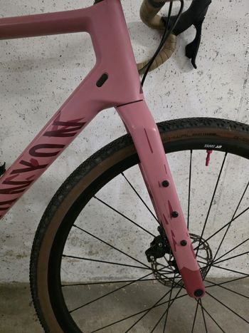 Used Canyon Grizl CF SL 7 eTap 2022 2022 Road & Gravel, Schwarz — image 12 of 17