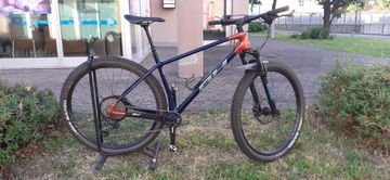 Used BH Bikes Custom Shimano Deore XT 2024 Mountainbike, Blue — image 1 of 6
