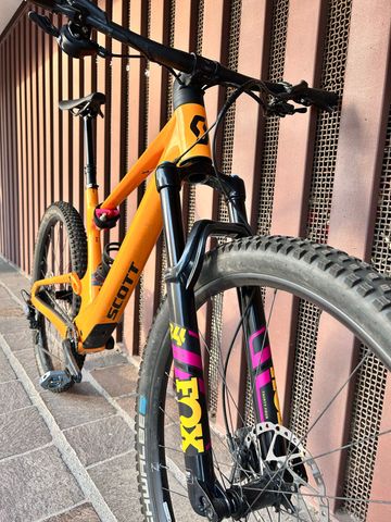 Used Scott Spark 930 2023 2023 Mountainbike, Orange, 29 — image 10 of 10