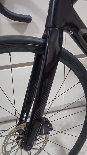 Used Orbea ORCA AERO M20i TEAM 2021 2021 Road & Gravel, Negro — image 4 of 5