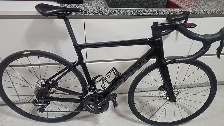 Used Orbea ORCA AERO M20i TEAM 2021 2021 Road & Gravel, Negro — image 1 of 5