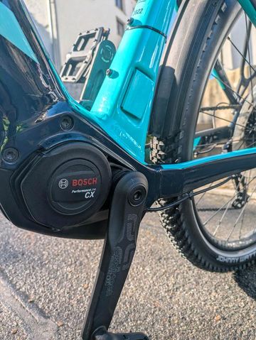 Used Trek Powerfly 7 2021 Urban, Green — image 6 of 7