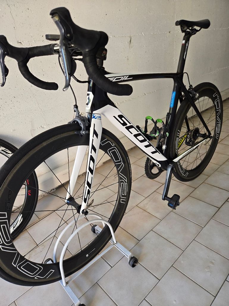 Used Scott Foil Shimano Ultegra Di2 2017 Road & Gravel, Schwarz — image 40 of 51