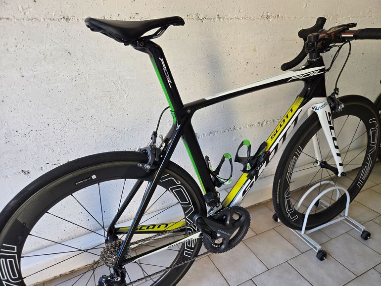 Used Scott Foil Shimano Ultegra Di2 2017 Road & Gravel, Schwarz — image 7 of 51