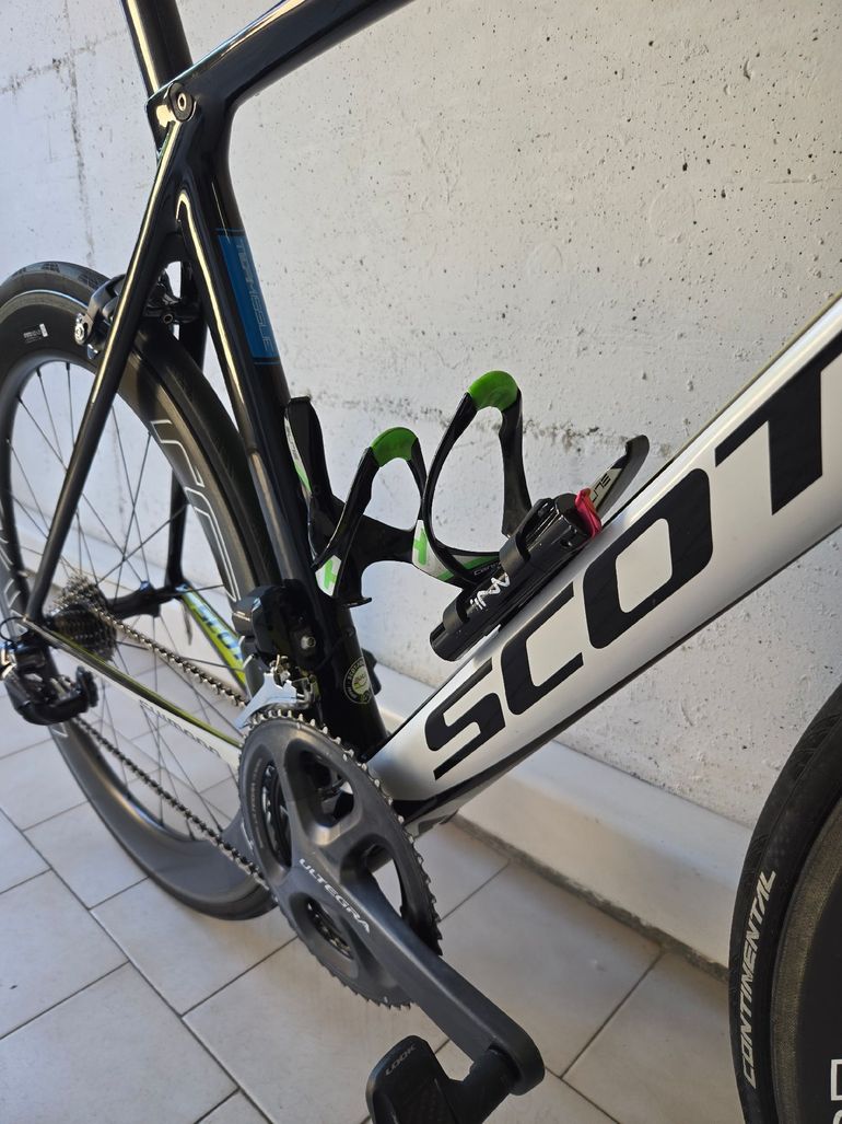 Used Scott Foil Shimano Ultegra Di2 2017 Road & Gravel, Schwarz — image 4 of 51