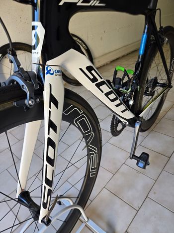 Used Scott Foil Shimano Ultegra Di2 2017 Road & Gravel, Schwarz — image 42 of 51