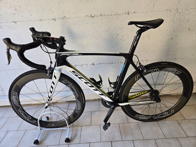 Used Scott Foil Shimano Ultegra Di2 2017 Road & Gravel, Schwarz — image 25 of 51