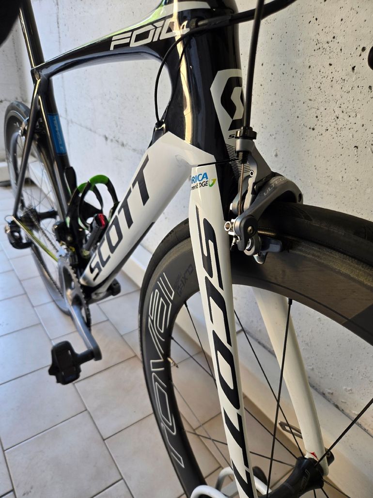 Used Scott Foil Shimano Ultegra Di2 2017 Road & Gravel, Schwarz — image 6 of 51