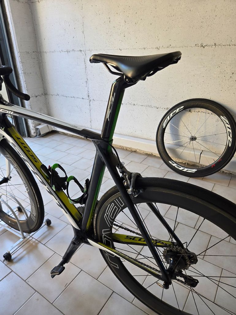 Used Scott Foil Shimano Ultegra Di2 2017 Road & Gravel, Schwarz — image 44 of 51