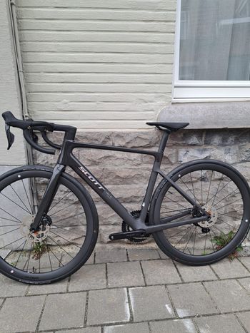 Scott, Addict RC 30 2025