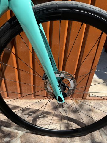 Brugt Bianchi Oltre Race 105 2025 2025 Road & Gravel — billede 3 af 9