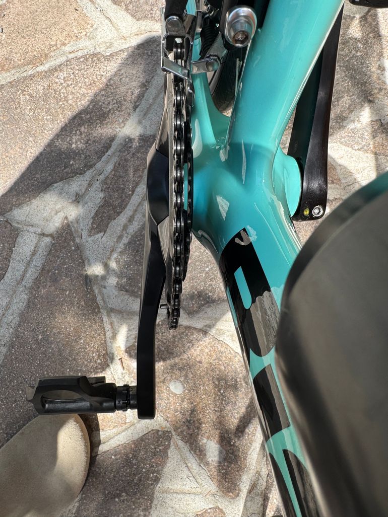 Brugt Bianchi Oltre Race 105 2025 2025 Road & Gravel — billede 7 af 9