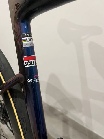 Used Specialized Tarmac Shimano Dura Ace Di2 2024 Road & Gravel, Blue — image 10 of 11