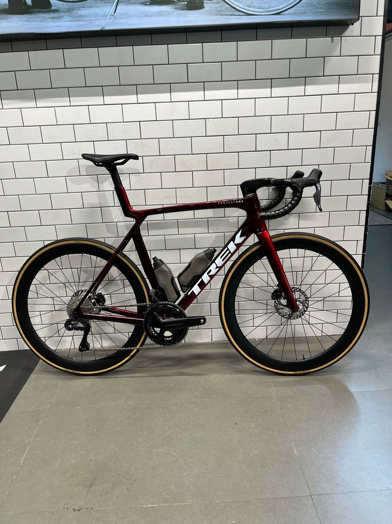 Trek Madone SLR 7 Gen 8 2025 2025 Road & Gravel d'occasion
