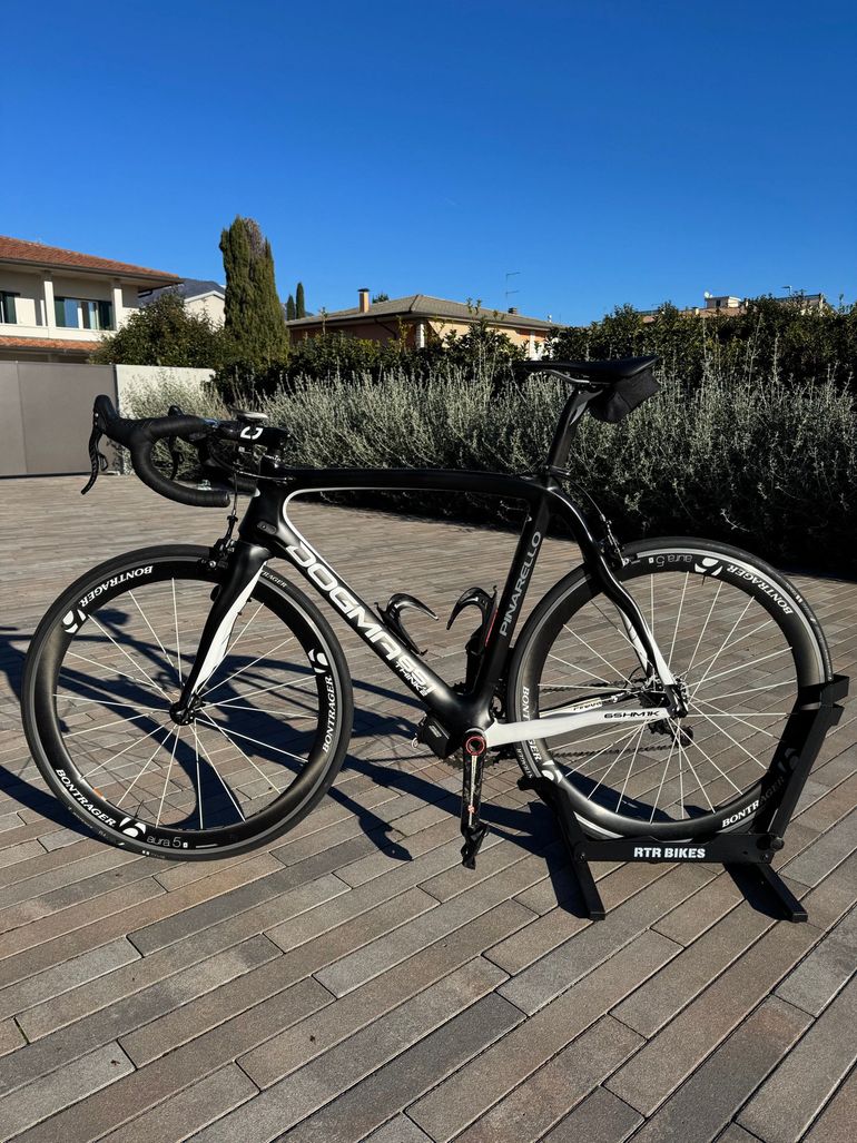 Used Pinarello Dogma Shimano Dura Ace 2015 Road & Gravel, Black — image 3 of 9