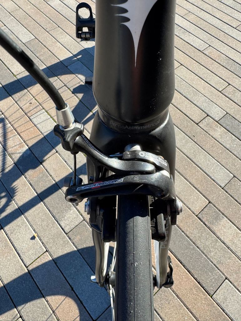 Used Pinarello Dogma Shimano Dura Ace 2015 Road & Gravel, Black — image 6 of 9