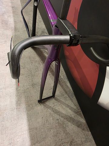 Brugt Lapierre Xelius SL Ultraviolet Frameset 2024 Road & Gravel — billede 4 af 8