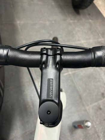 Used Specialized Roubaix SL8 Comp - Shimano 105 Di2 2025 2025 Road & Gravel, White — image 16 of 17