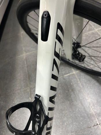 Used Specialized Roubaix SL8 Comp - Shimano 105 Di2 2025 2025 Road & Gravel, White — image 6 of 17