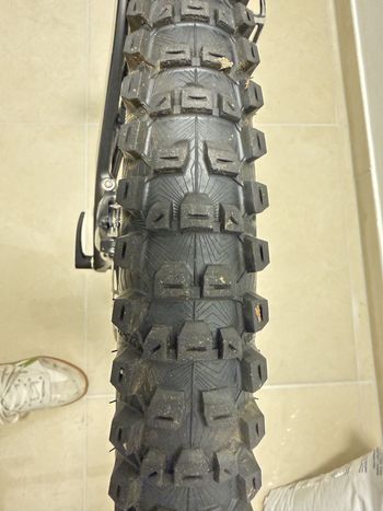 Used YT Industries Capra Pro Race 2021 2021 Mountainbike, Black, 27.5 — image 8 of 13