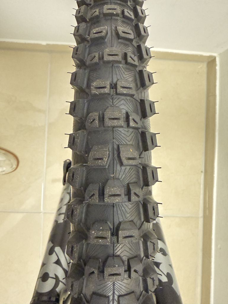 Used YT Industries Capra Pro Race 2021 2021 Mountainbike, Black, 27.5 — image 13 of 13