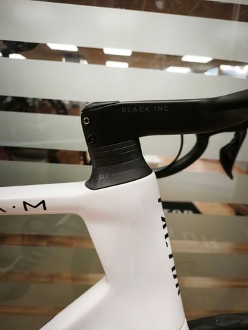 Tweedehands Factor Ostro Shimano Ultegra Di2 2025 Road & Gravel — afbeelding 4 van 4