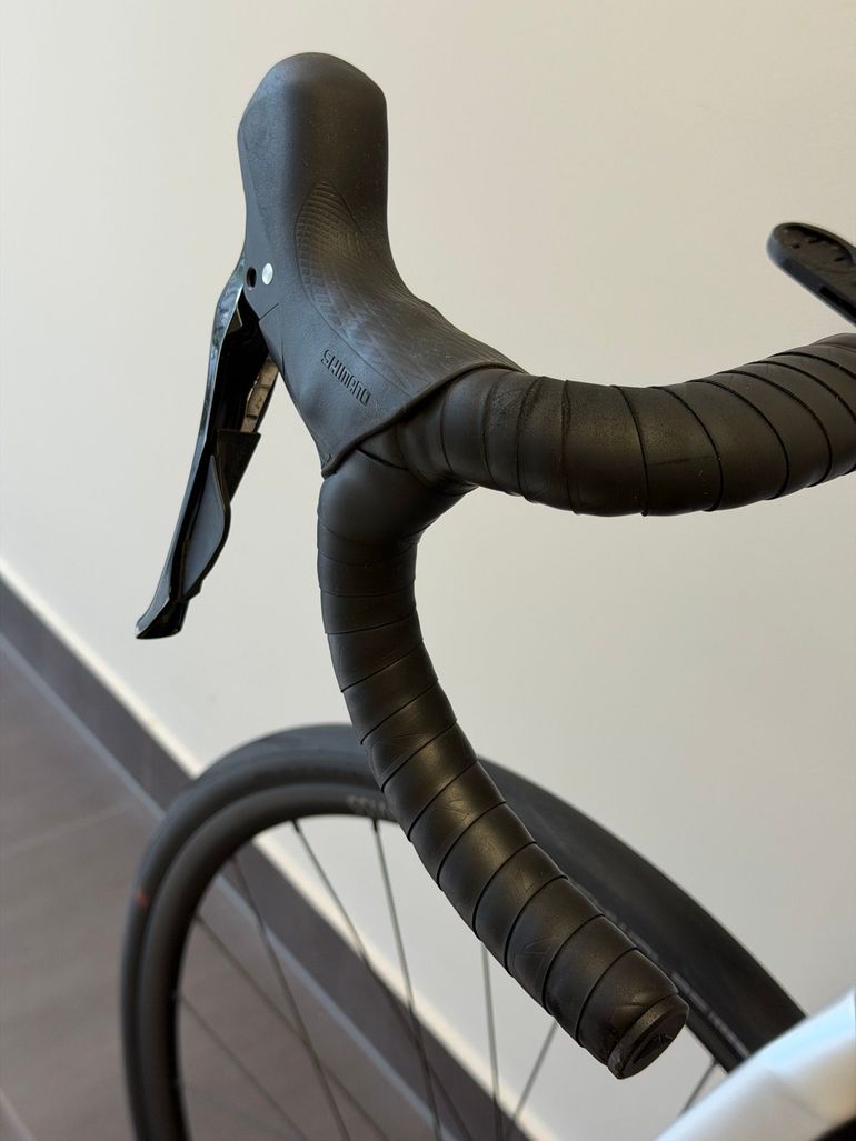 Used Canyon Endurace CF 7 2025 2025 Road & Gravel, Light Gray — image 7 of 13