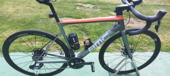 Used BMC Teammachine SLR02 DISC ONE 2020 2020 Road & Gravel — image 8 of 11