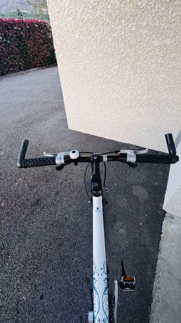 Used Lapierre Custom Other Shimano 2008 Road & Gravel, White — image 6 of 6
