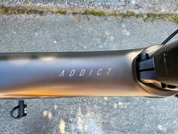 Used Scott Addict 10 disc carbon 2021 2021 Road & Gravel — image 11 of 11