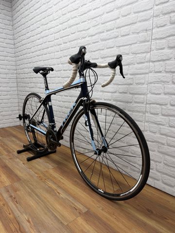 Used Trek Madone 3.1 WSD (Compact) 2012 2012 Road & Gravel, Blue — image 2 of 6