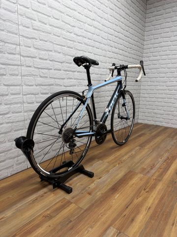 Used Trek Madone 3.1 WSD (Compact) 2012 2012 Road & Gravel, Blue — image 3 of 6