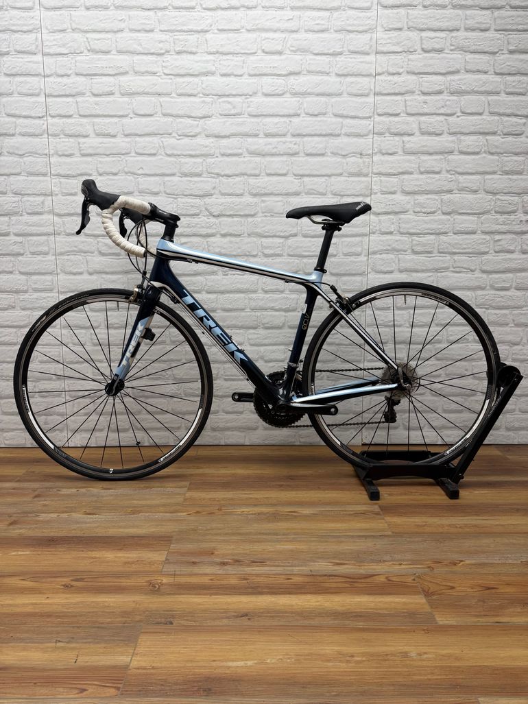 Used Trek Madone 3.1 WSD (Compact) 2012 2012 Road & Gravel, Blue — image 4 of 6