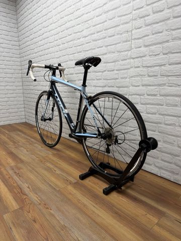 Used Trek Madone 3.1 WSD (Compact) 2012 2012 Road & Gravel, Blue — image 6 of 6