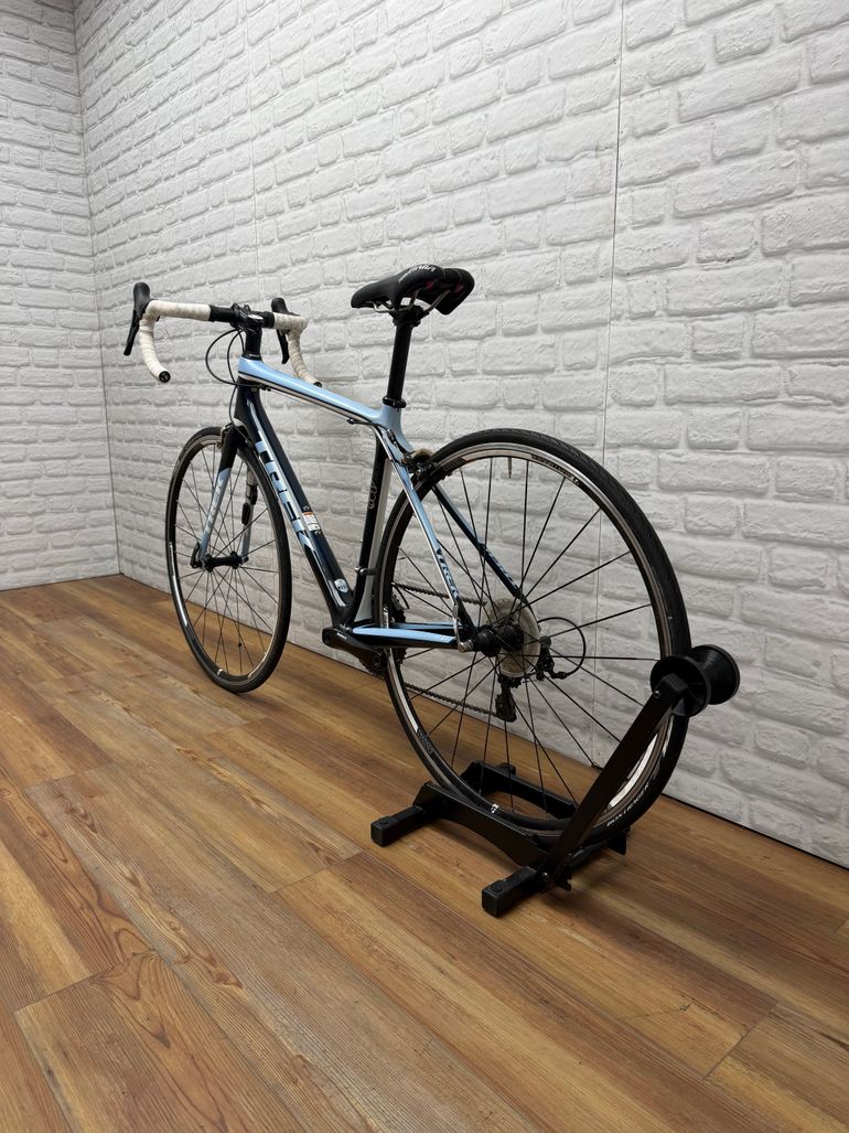 Used Trek Madone 3.1 WSD (Compact) 2012 2012 Road & Gravel, Blue — image 6 of 6