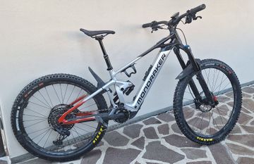 Used Mondraker DUNE R 2024 2024 Mountainbike, White, 29, 27.5 — image 1 of 5