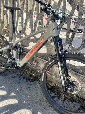 Used Santa Cruz Vala 70 2026 2026 Mountainbike, Light Gray, 29, 27.5 — image 2 of 9