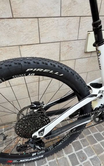 Used YT Industries Jeffsy SRAM XX1 Eagle AXS 2016 Mountainbike, White — image 4 of 10