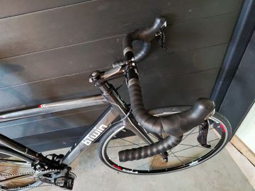 Used B’TWIN Custom Shimano 105 2010 Road & Gravel, Black — image 8 of 9