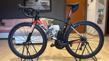 Použité Giant TCR Advanced Pro Team 2018 2018 Road & Gravel — obrázek 2 z 4