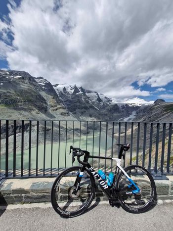 Factor, ONE SHIMANO DURA-ACE Di2