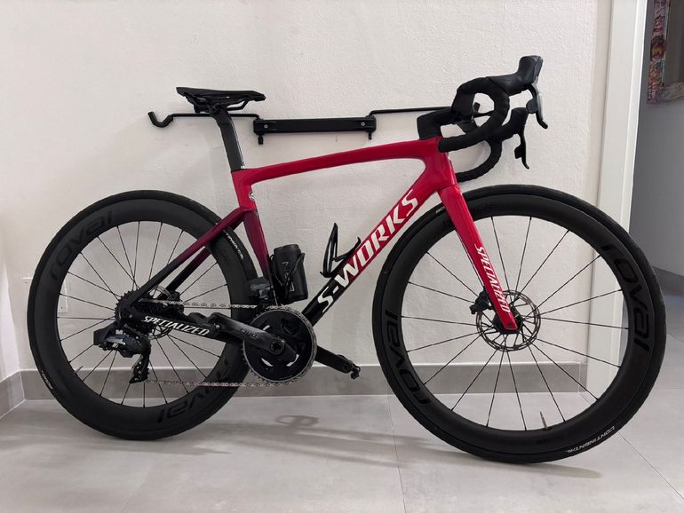 Used Specialized Tarmac SRAM Force eTap AXS 2023 Road & Gravel — image 1 of 7