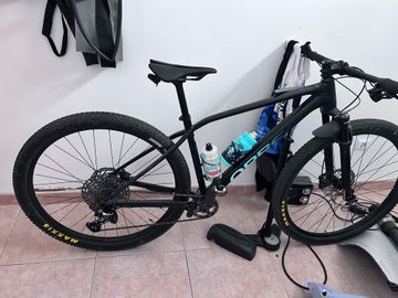 Tweedehands Orbea ALMA H20 2024 2024 MTB