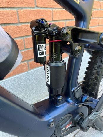 Used Norco Fluid VLT C3 140 2024 2024 Mountainbike, Blue, 29, 27.5 — image 6 of 9