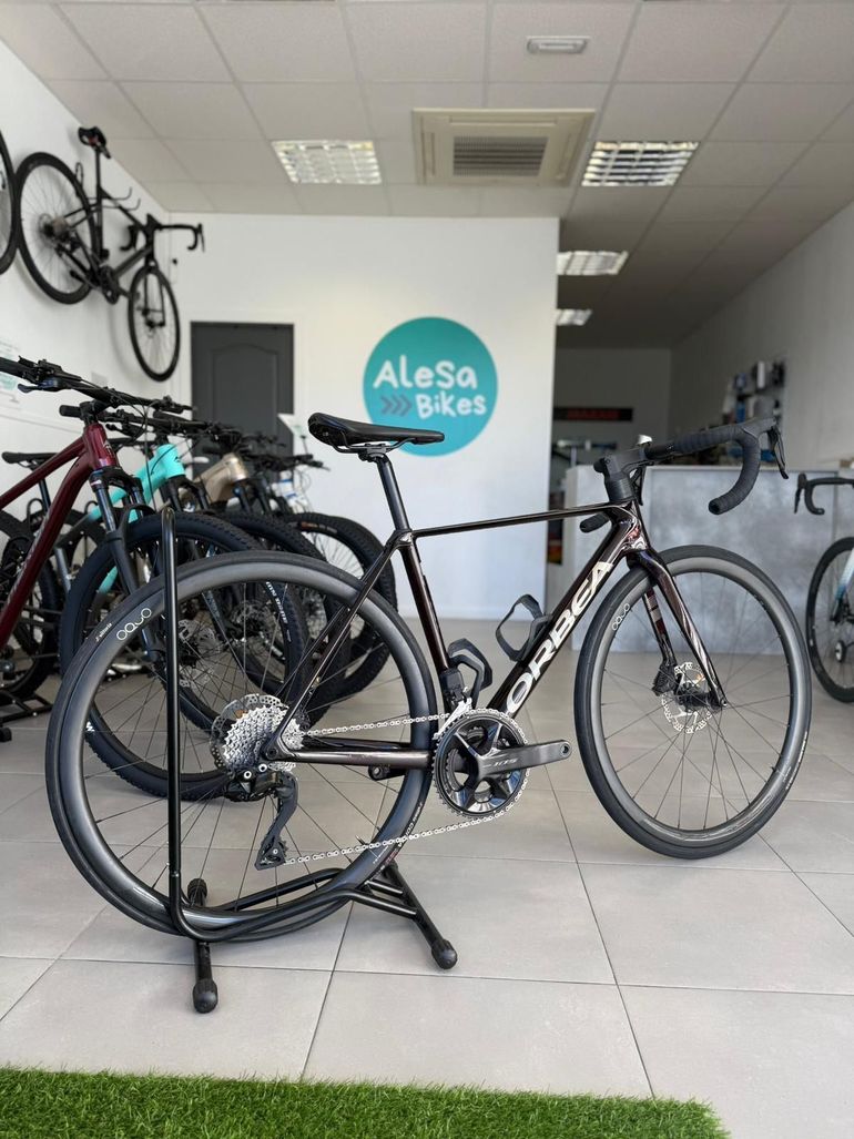 Used Orbea ORCA M35i 2025 2025 Road & Gravel, Negro — image 7 of 7