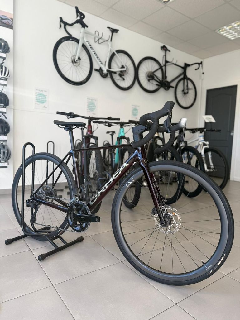 Used Orbea ORCA M35i 2025 2025 Road & Gravel, Negro — image 4 of 7