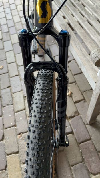 Used Scott Scale 910 AXS 2022 2022 Mountainbike, Black, 29 — image 7 of 12