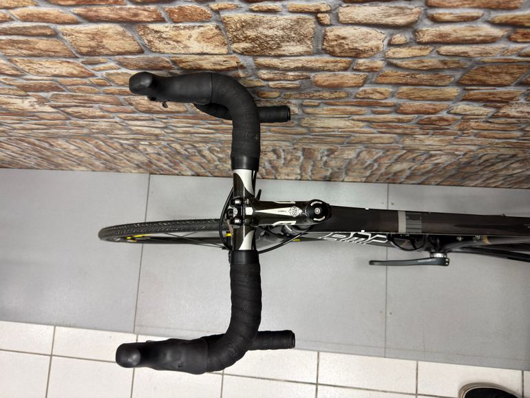 Used BMC Roadracer SL01 2016 Road & Gravel, Schwarz — image 6 of 9