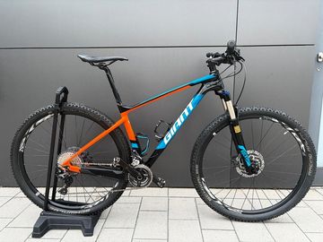 Tweedehands Giant XTC Advanced 29er 2017 Mountainbike — afbeelding 1 van 9